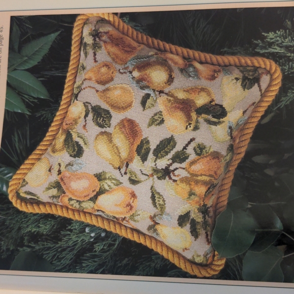 Just CrossStitch Magazine October 1999 - Picture 13 of 15